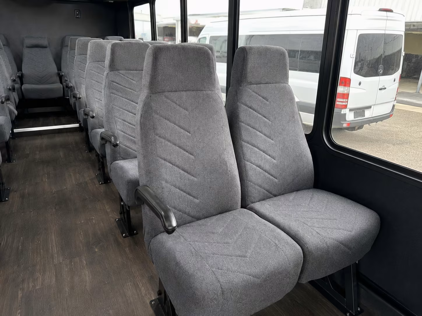 bronx minibus rentals for rehearsal dinners and wedding weekends