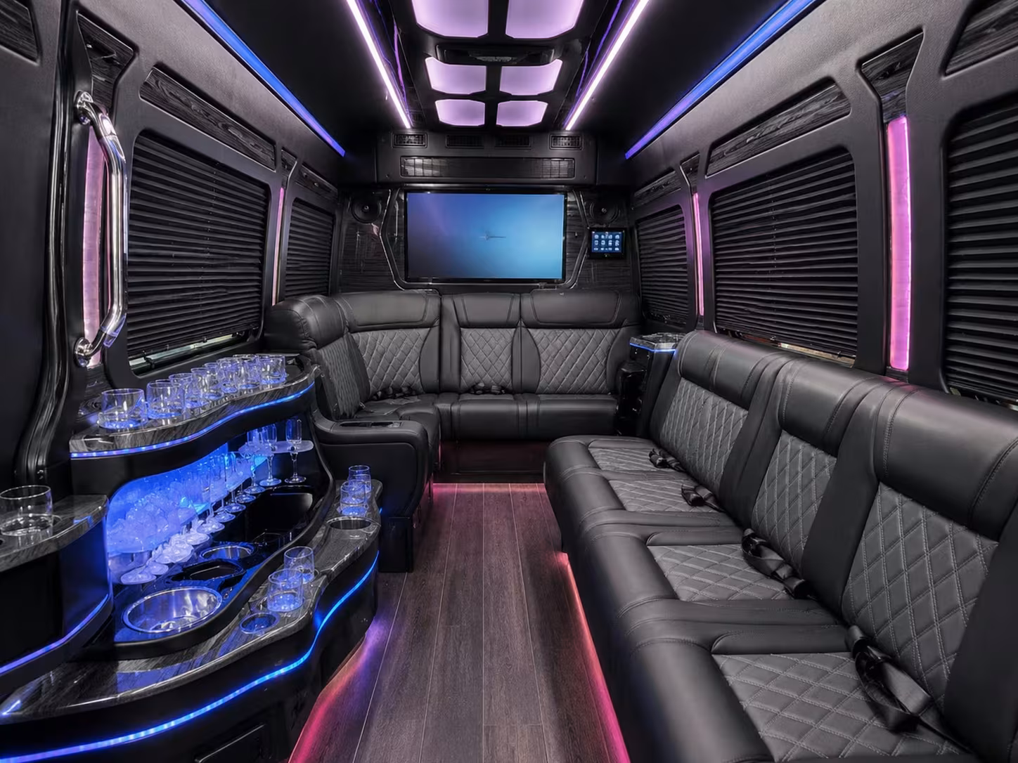 bronx prom shuttle buses for venue pickup and drop off