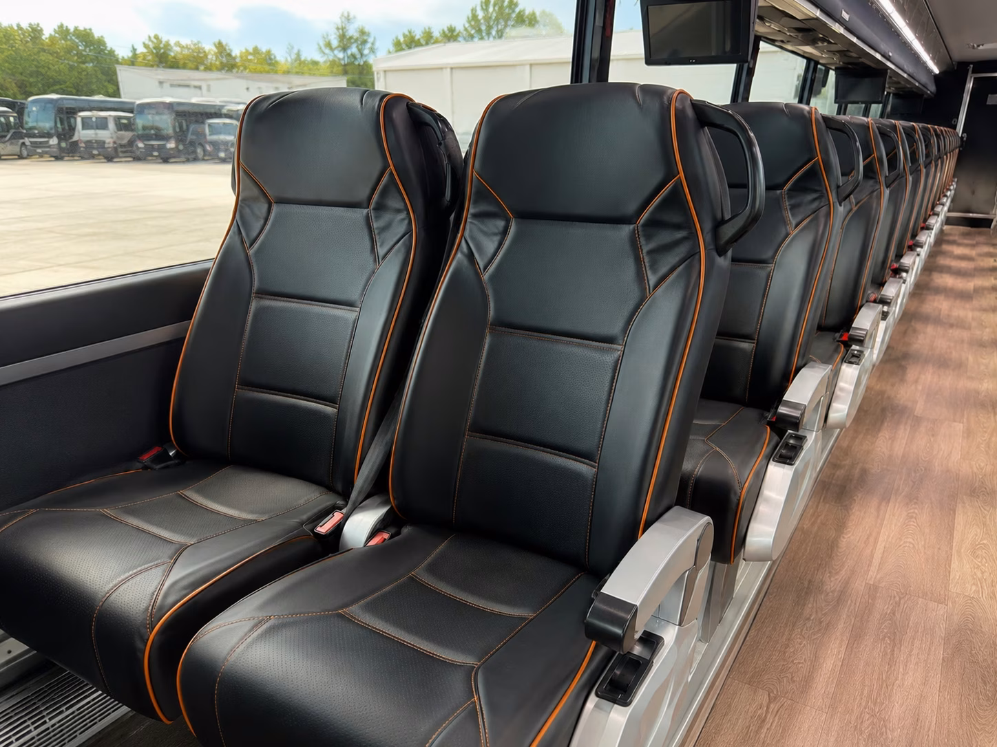 charter buses for bronx construction teams and worksite shuttles